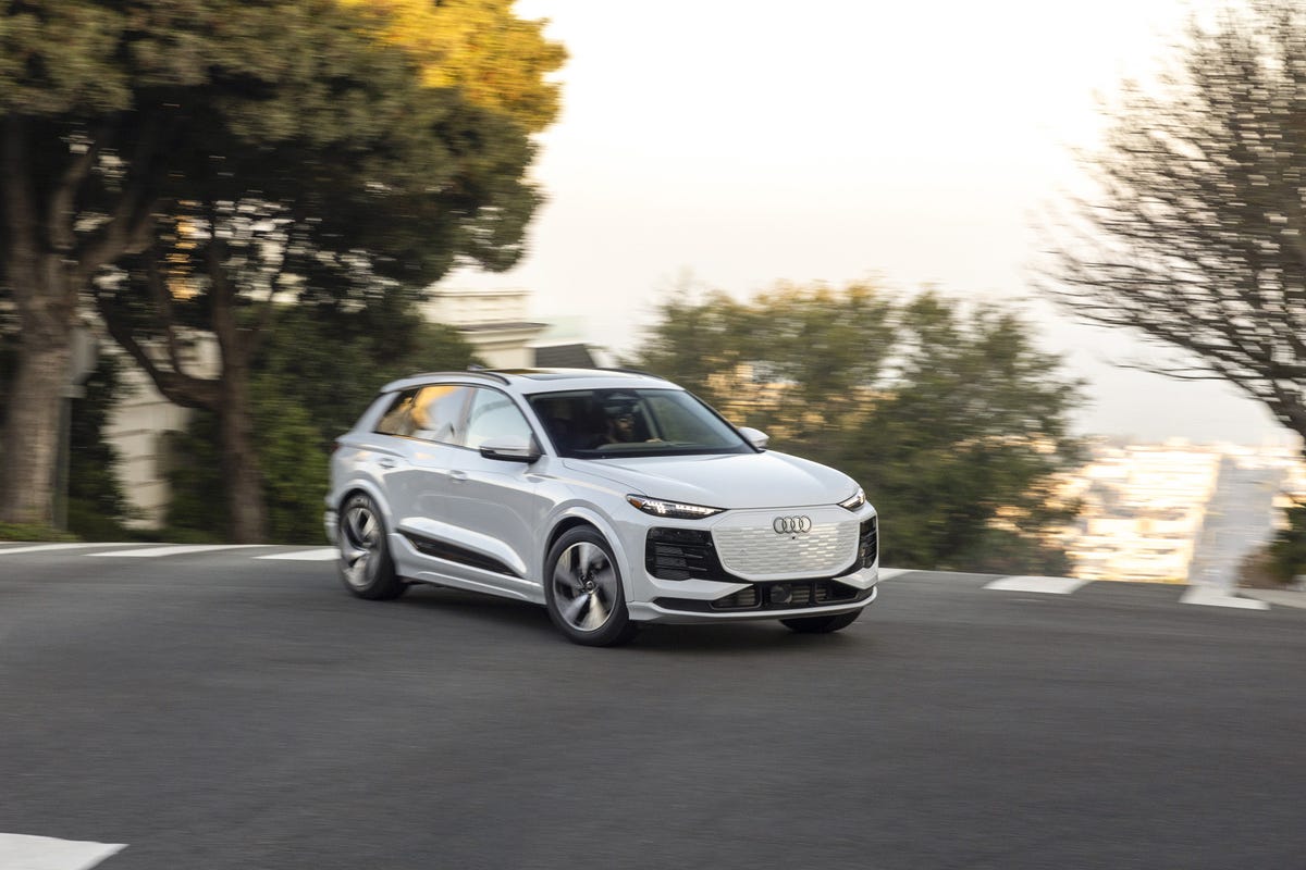 2025 Audi Q6 e-tron Quattro Aims to Ease the EV Transition