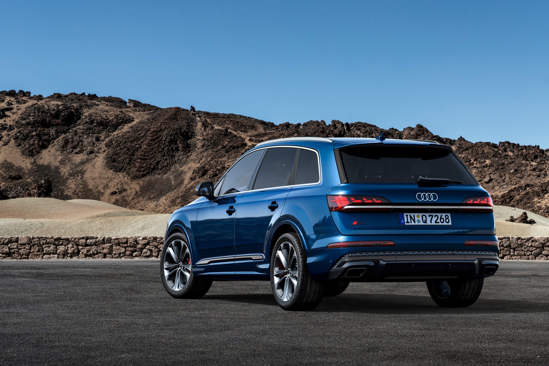 2025 Audi Q7 Review, Pricing, and Specs