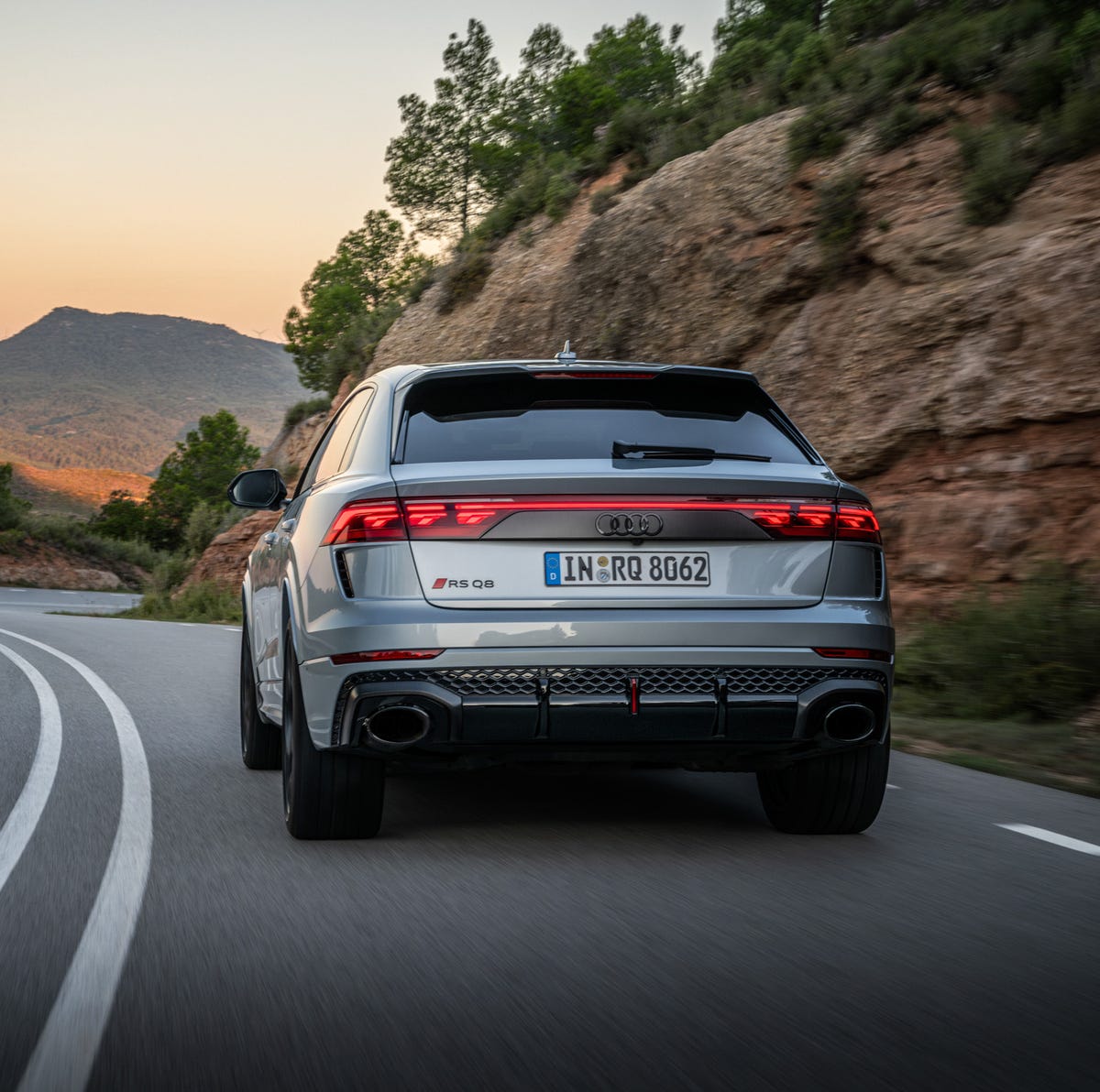 Rear Bumper Kit | AUDI Q8 2025 Rear Bumper Kit | AUDI Q8 2025