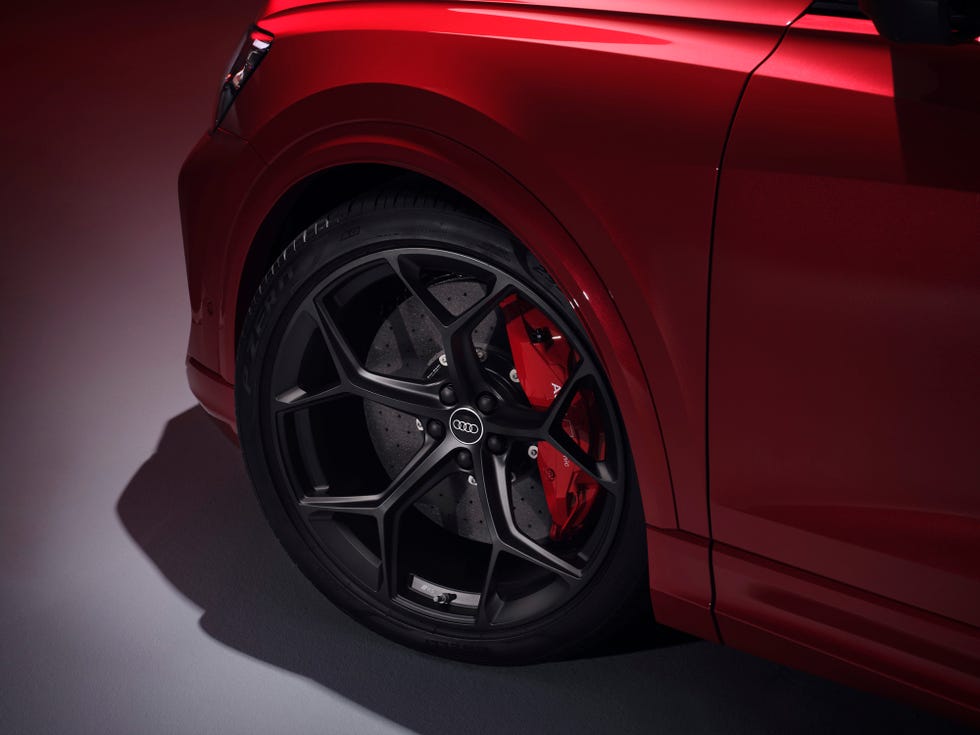 2025 audi rs q8