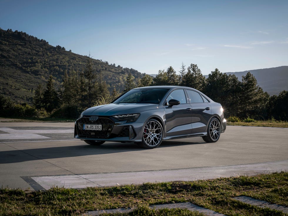 View Photos of the 2025 Audi RS3