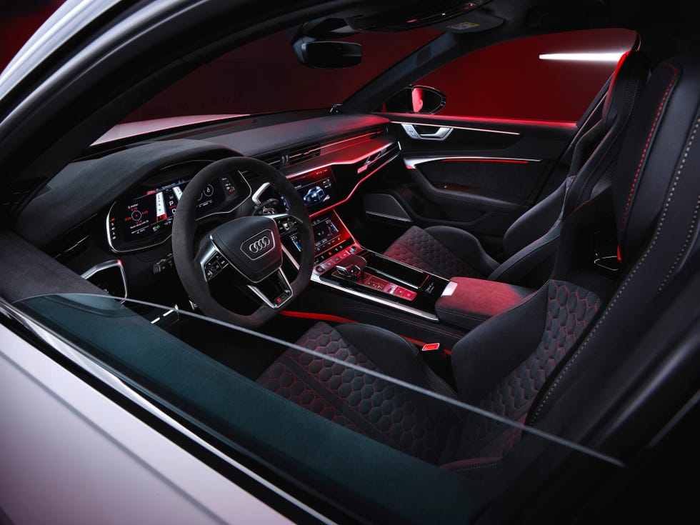 See Interior Photos of the 2025 Audi RS6 Avant GT