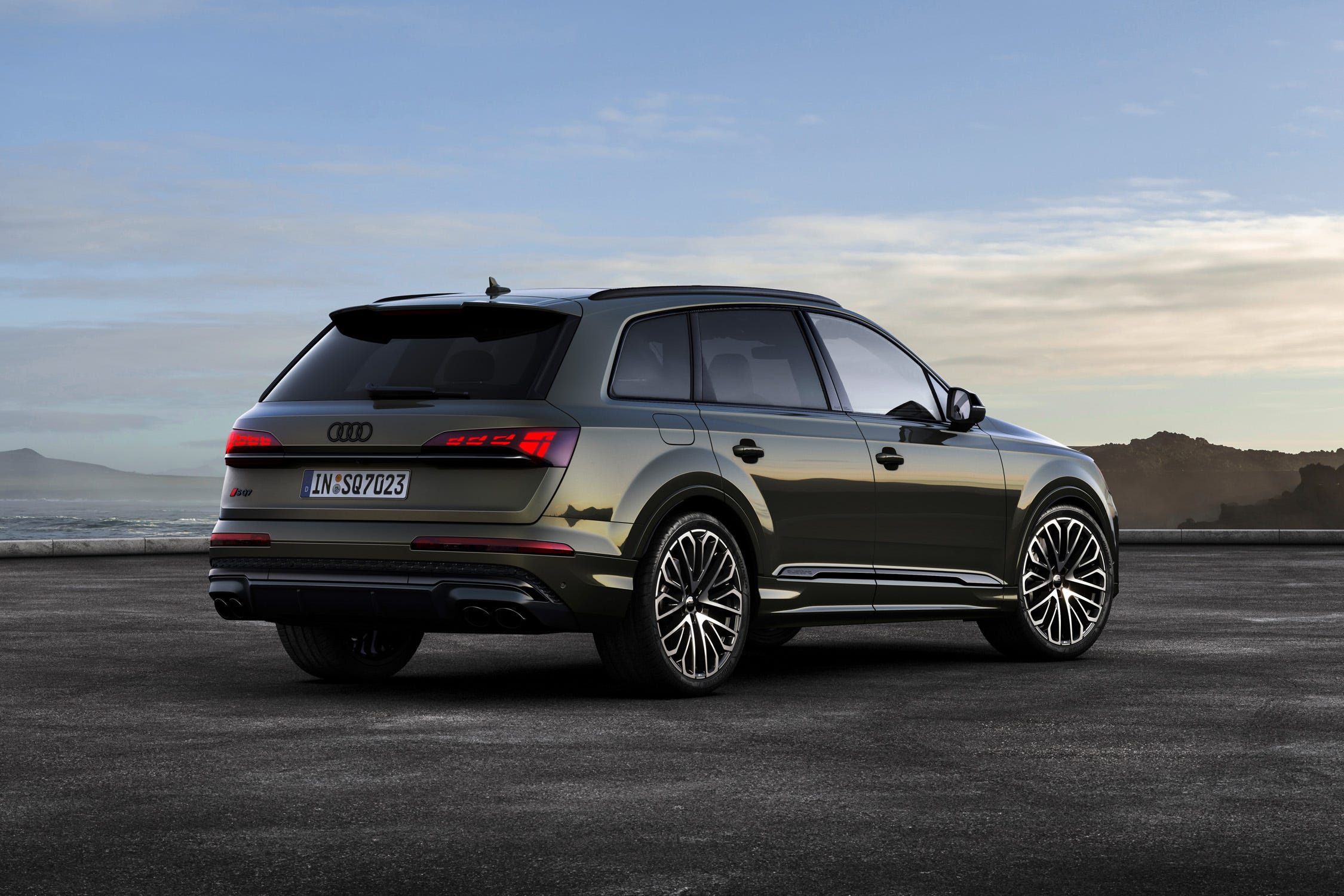 2025 Audi SQ7 Review, Pricing, and Specs