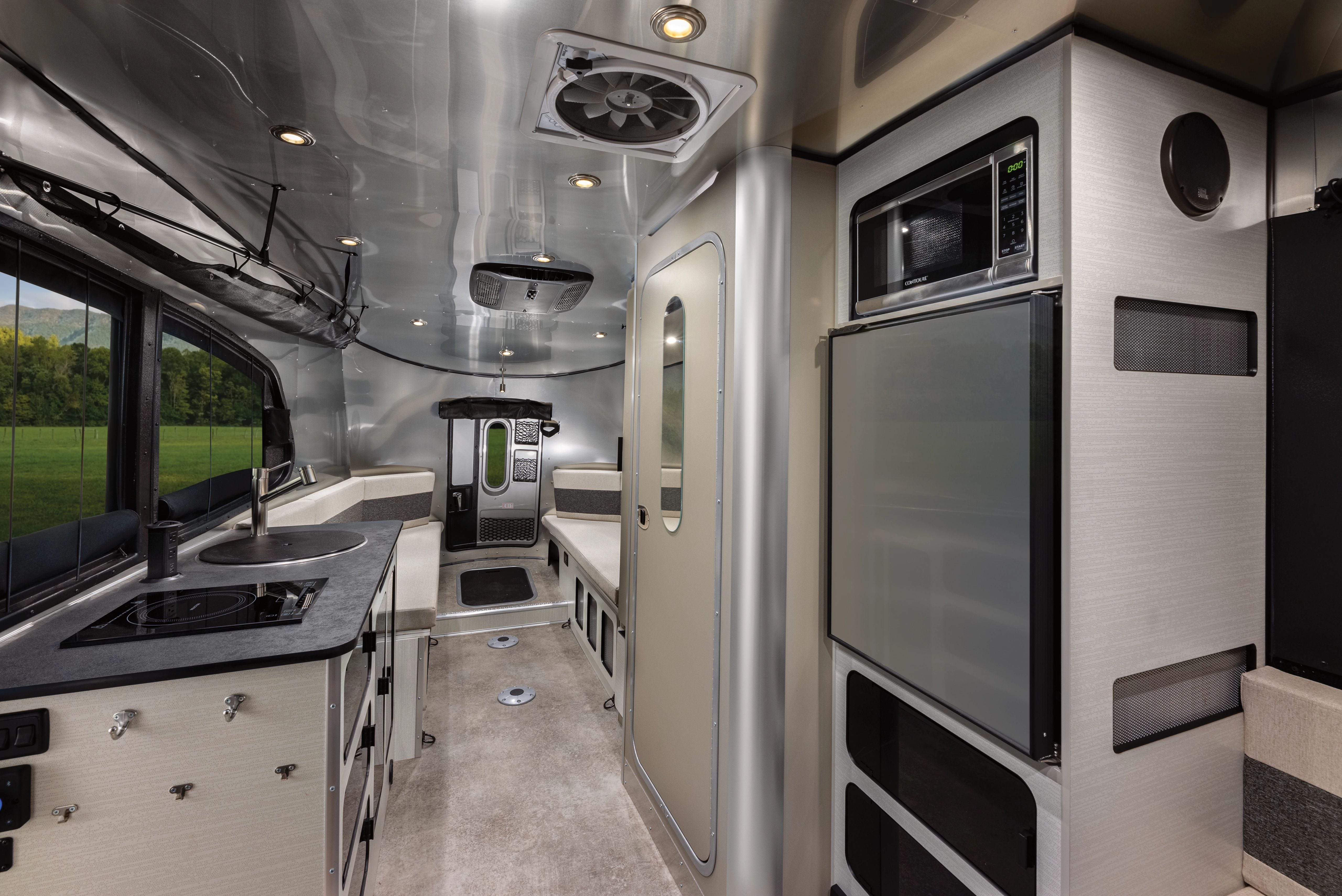 Airstream Basecamp 20Xe interior