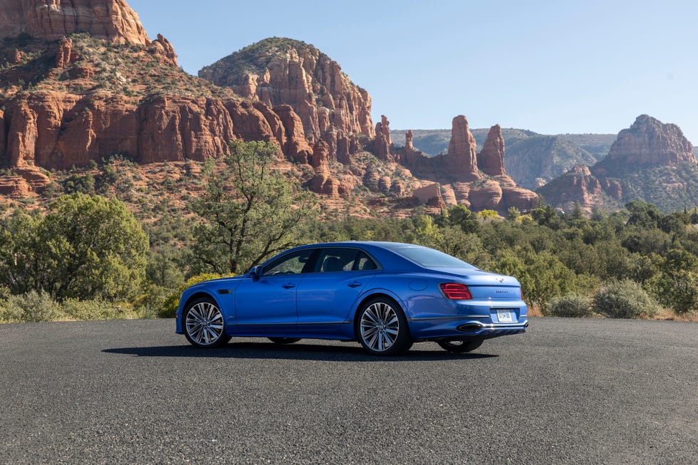 2025 bentley flying spur speed