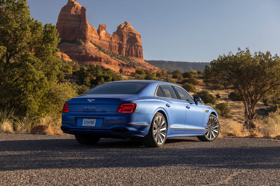 2025 bentley flying spur speed