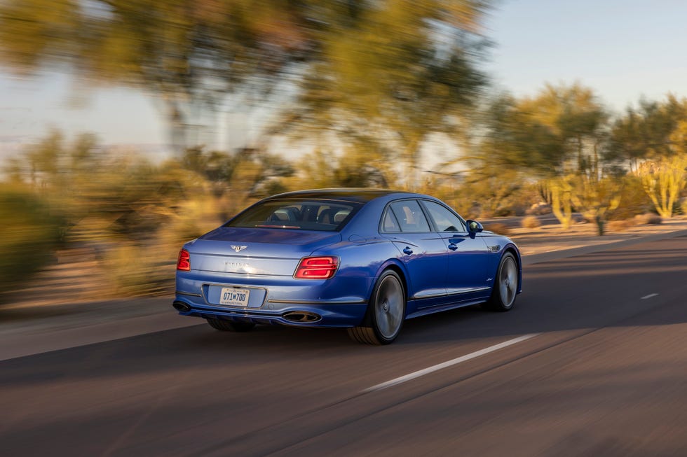 2025 bentley flying spur speed