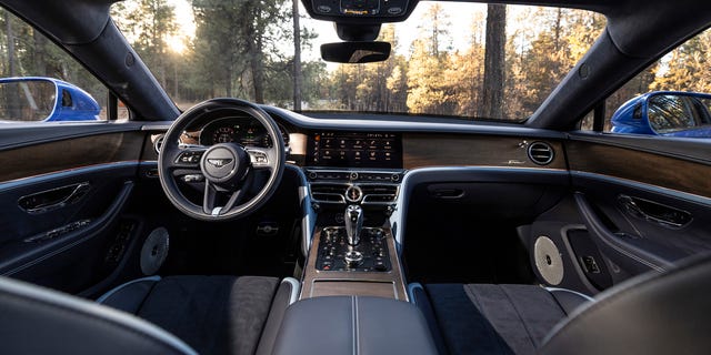 2025 Bentley Flying Spur Speed 2025 bentley flying spur speed