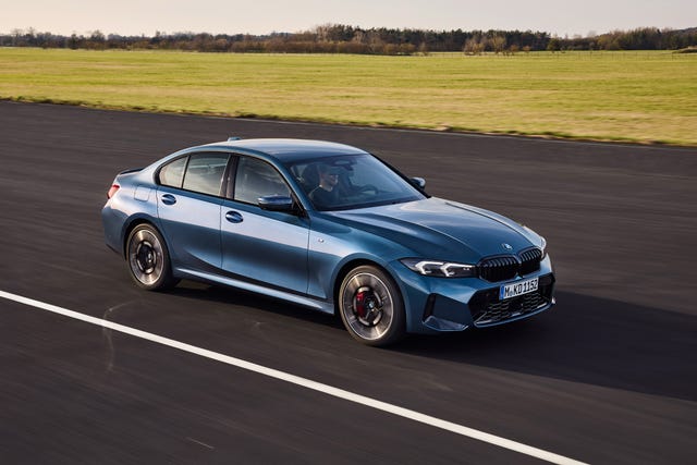 Trunk Lid Kit | BMW 3 SERIES SEDAN SPORT LINE 2021