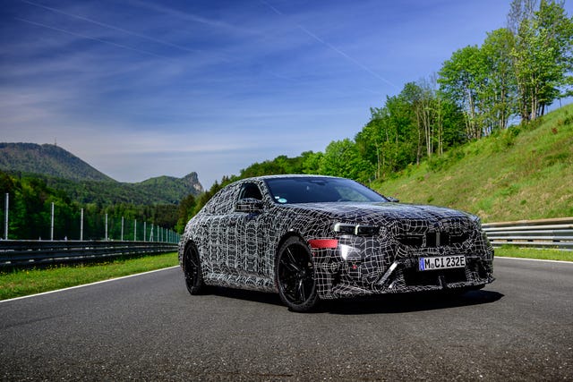 View Photos of the 2025 BMW M5