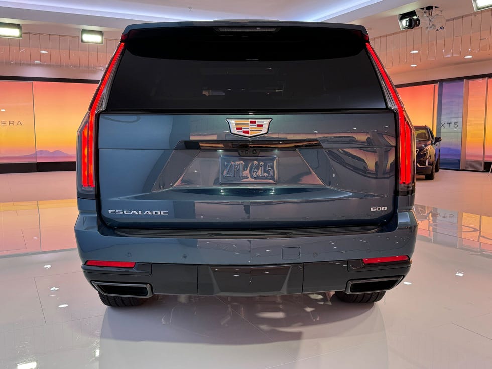 2025 cadillac escalade