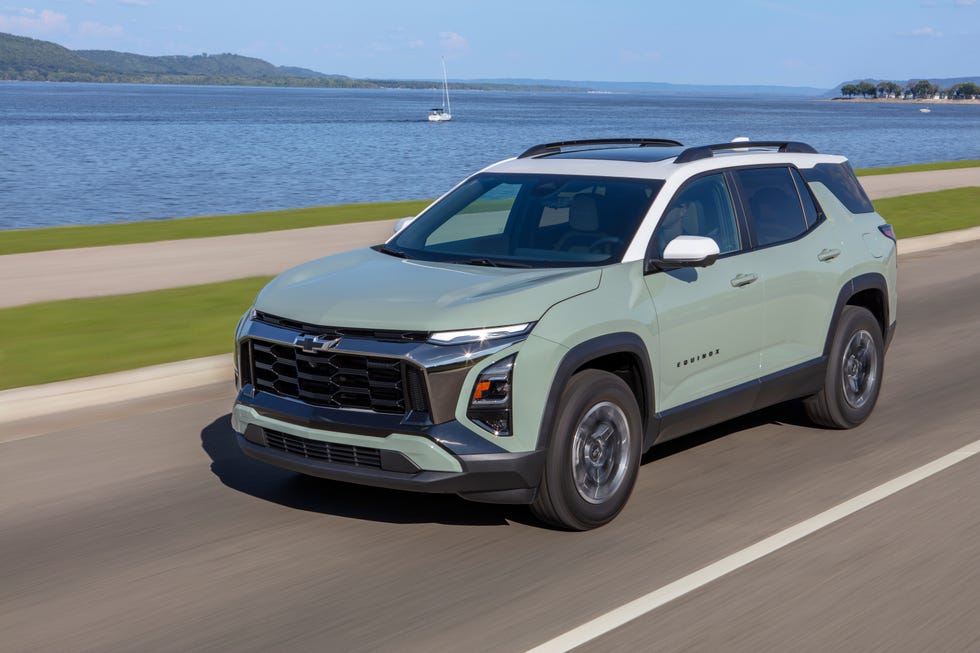 2025 Chevrolet Equinox Photo Gallery