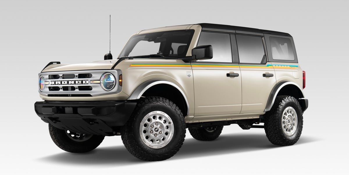 2025 Ford Bronco Is Ready to Hit the Beach with New Coastal Package