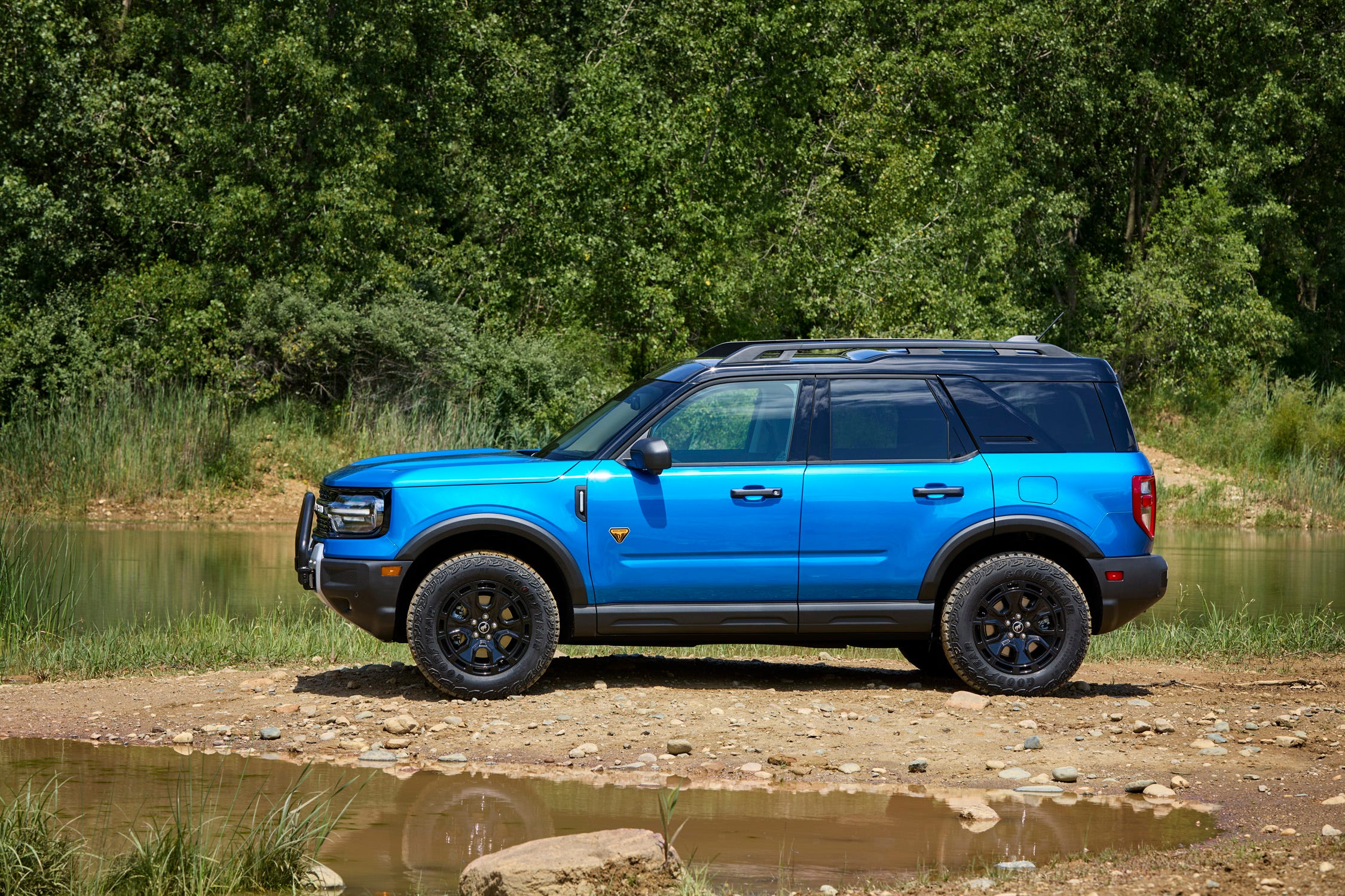 See Photos of the 2025 Ford Bronco Sport Sasquatch