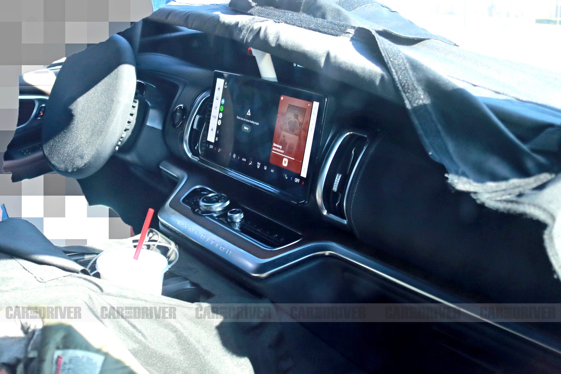 2025 Ford Expedition Spy Shots Show Dashboard-Spanning Screen