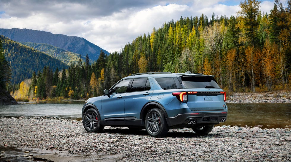 2025 Ford Explorer Gets New Looks, Better Infotainment System