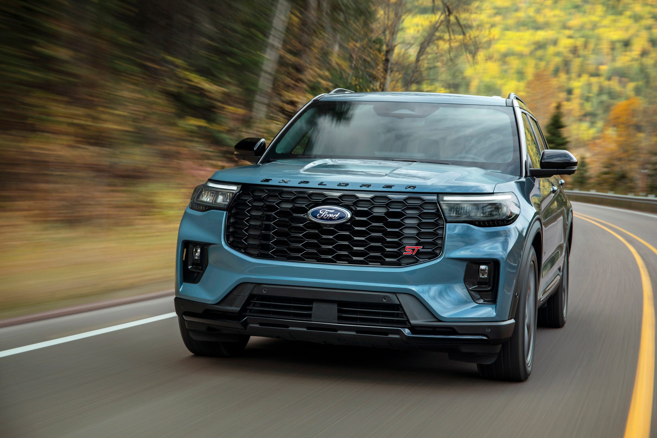 2025 Ford Explorer Grows More Refined, Connected