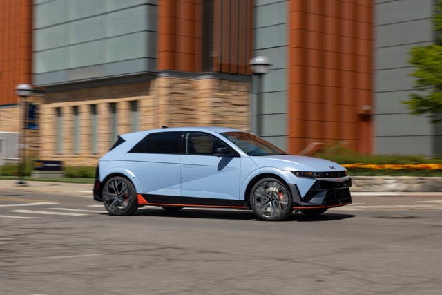 Hyundai Ioniq N: Unleashing Electrifying Performance