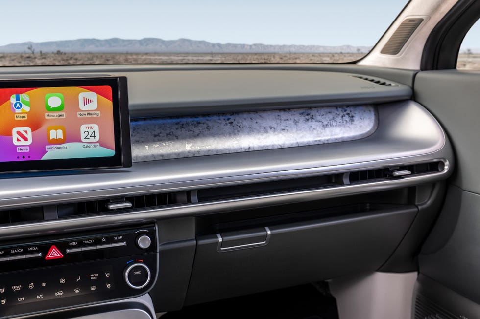 2025 hyundai ioniq 9 interior