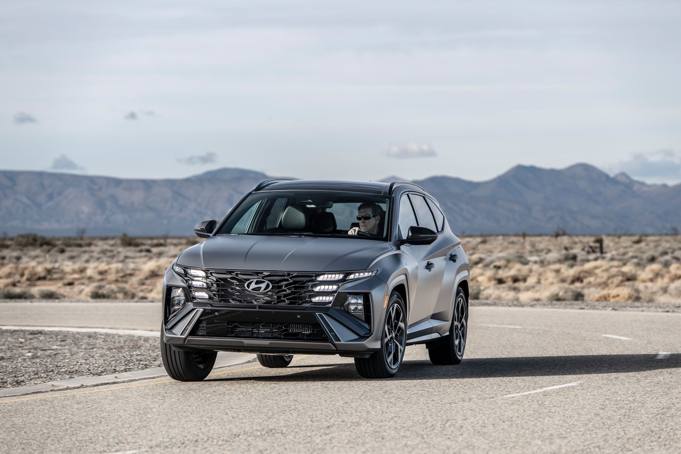 image of "2026 Hyundai Tucson Hybrid"