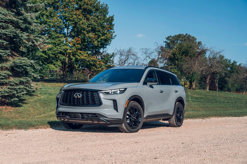 View Exterior Photos of the 2025 Infiniti QX60 Luxe AWD