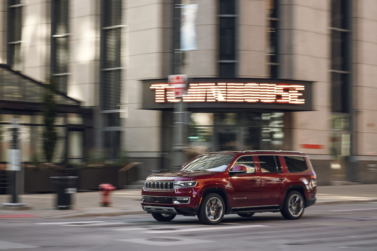 Are Jeep Wagoneers Good Cars? Discover Their Best Features