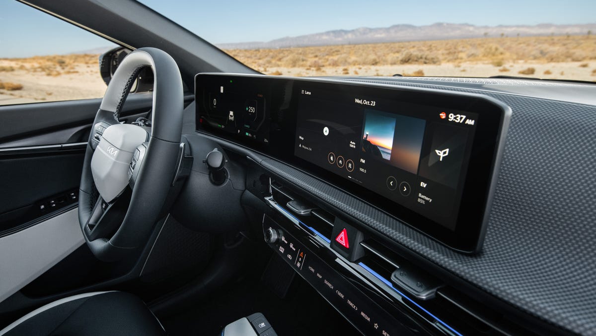 2025 Kia EV6 Interior