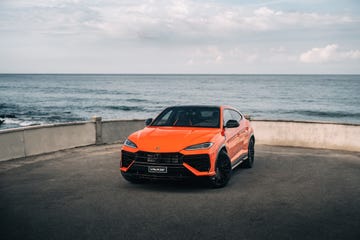 2025 lamborghini urus se phev