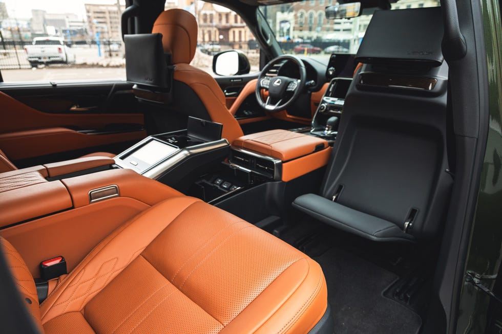 2025 lexus lx700h ultra luxury