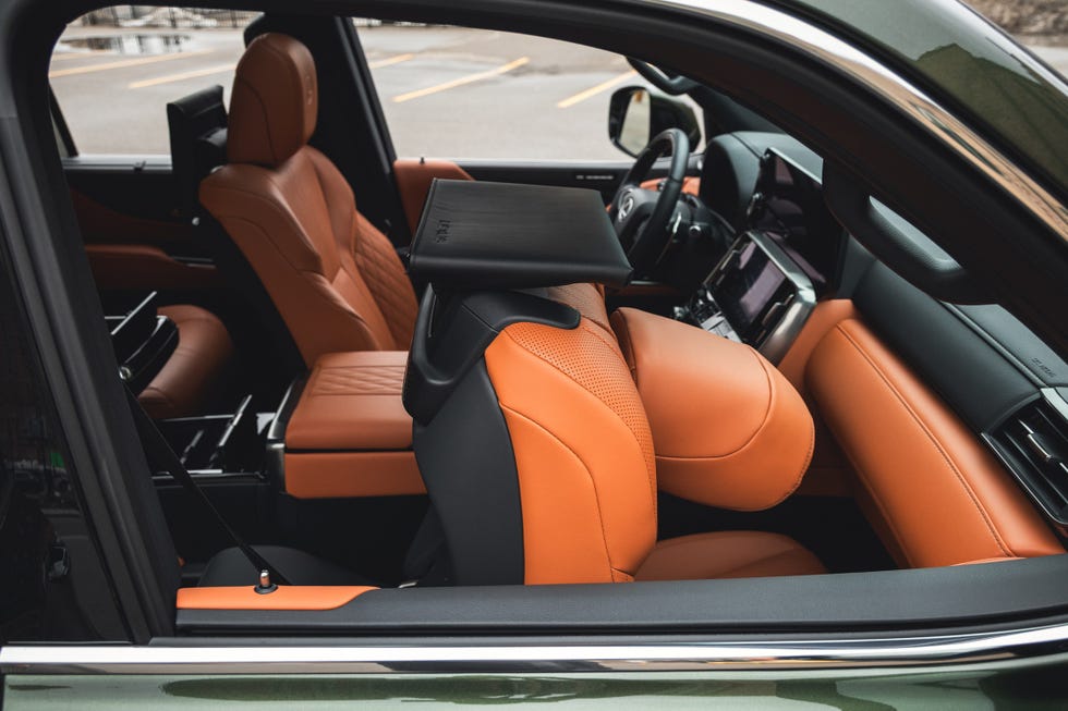 2025 lexus lx700h ultra luxury