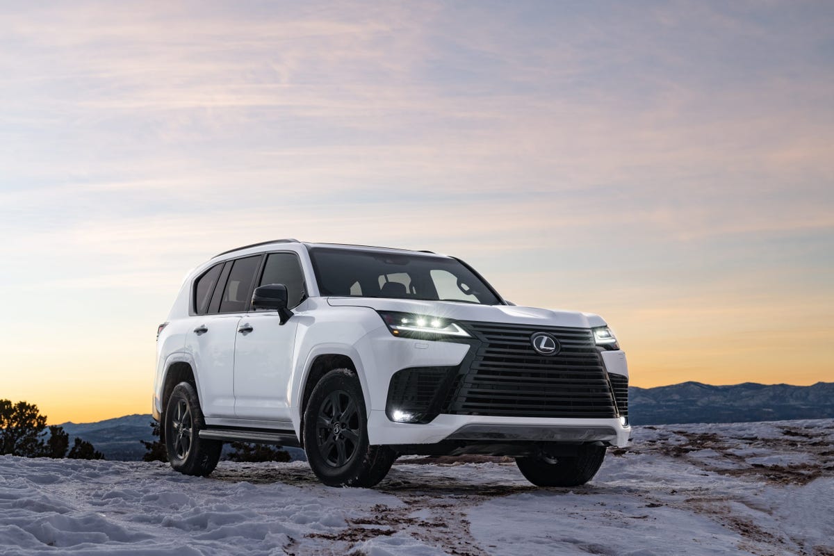 2024 Lexus LX LX 600 4WD Features and Specs