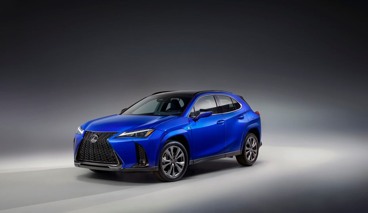 2025 Lexus UX300h Features Upgraded Hybrid Powertrain with 196 HP