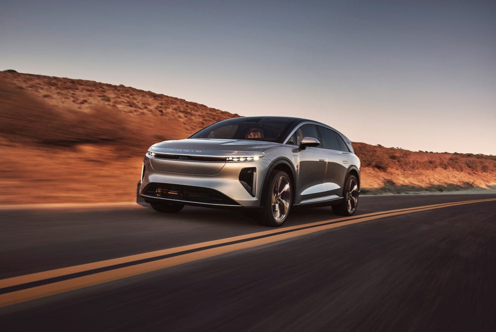 2025 lucid motors gravity