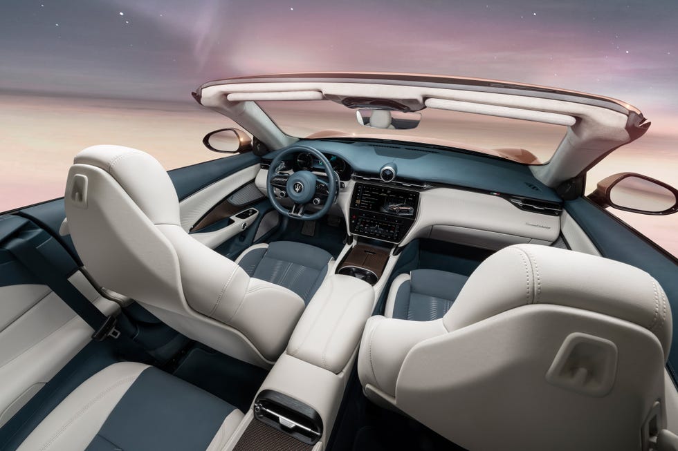 See Interior Photos of the 2025 Maserati GranCabrio Folgore