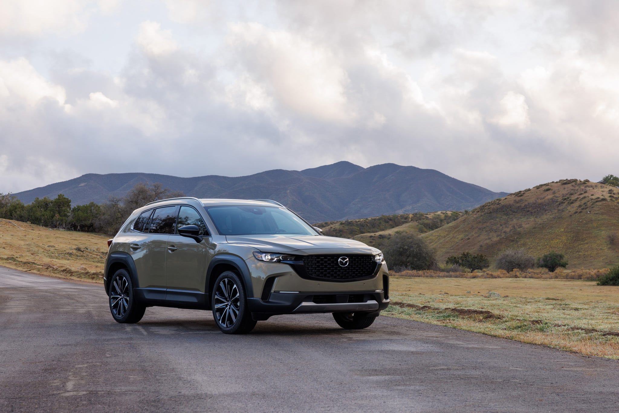 2025 Mazda CX-50 Exterior