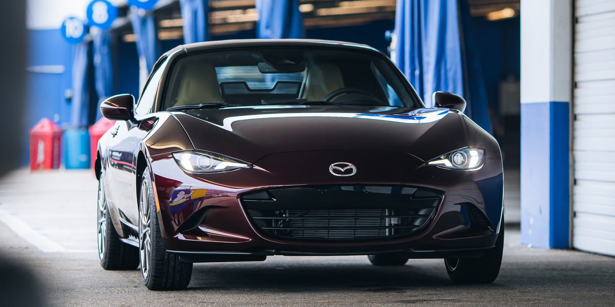 Headlamp and Fog Lamp Kit | MAZDA MX-5 CLUB 2021 Headlamp and Fog Lamp Kit | MAZDA MX-5 CLUB 2021