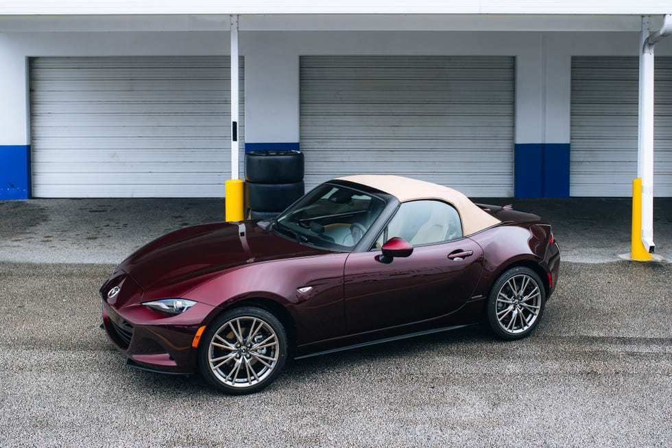 2025 mazda mx 5 miata 35th anniversary edition