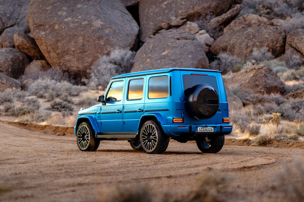 2025 Mercedes-Benz G550 Trades 416-HP V-8 for 443-HP Turbo Six