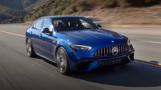 Hiệu suất của Mercedes-AMG C63 SE 2024 Mercedes-AMG sẽ loại bỏ động cơ bốn xi-lanh để chuyển sang động cơ sáu xi-lanh thẳng hàng và động cơ V-8