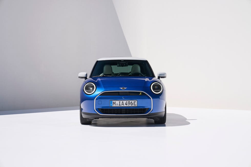 2025 MINI Cooper Electric 2025 mini cooper electric