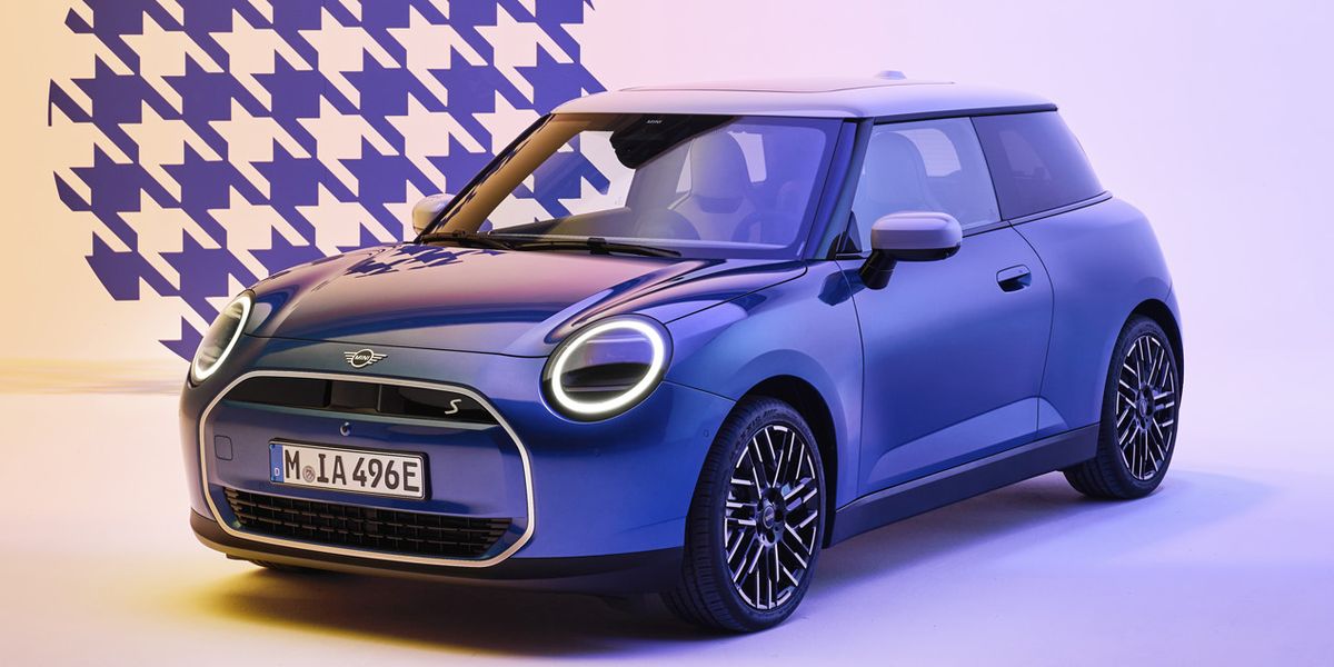 View Exterior Photos of the 2025 Mini Cooper Electric