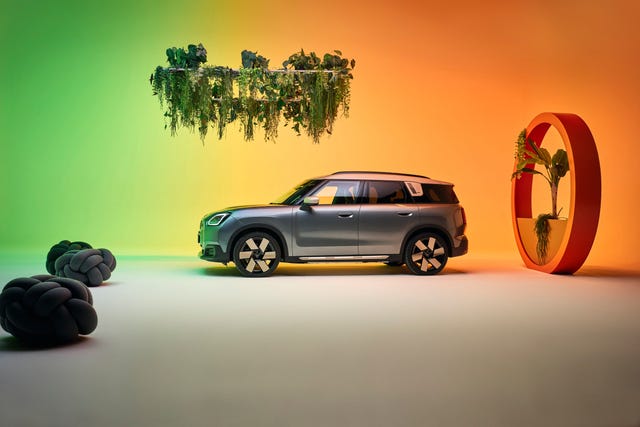 2025 mini cooper countryman se electric