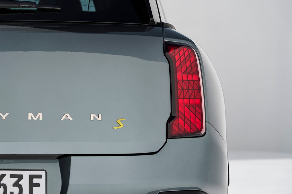 2025 MINI Cooper Countryman SE Electric 2025 mini cooper countryman se electric