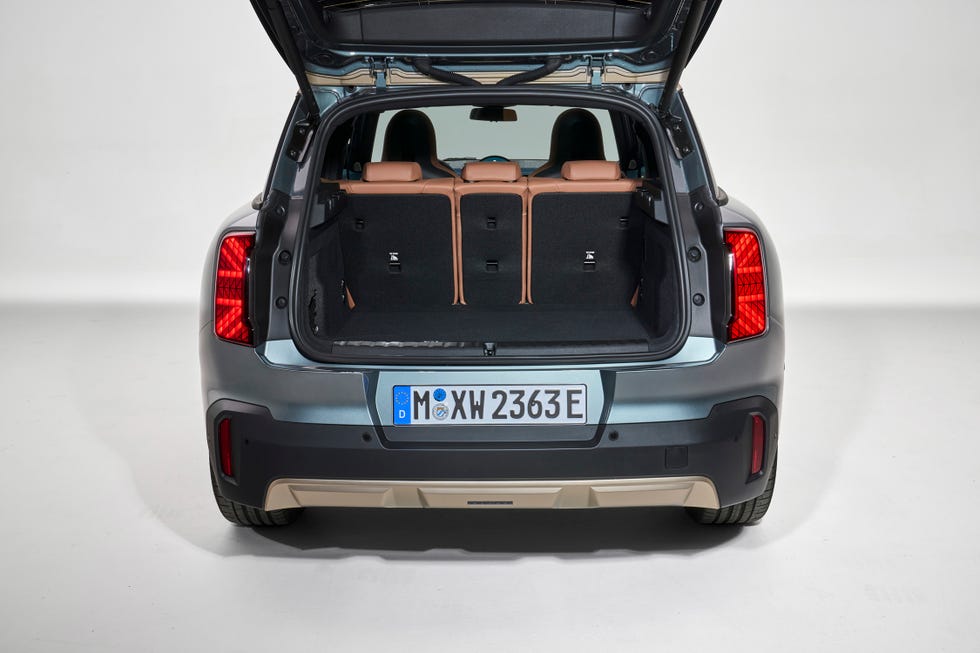 2025 MINI Cooper Countryman SE Electric 2025 mini cooper countryman se electric