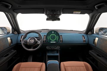 2025 mini cooper countryman se electric interior