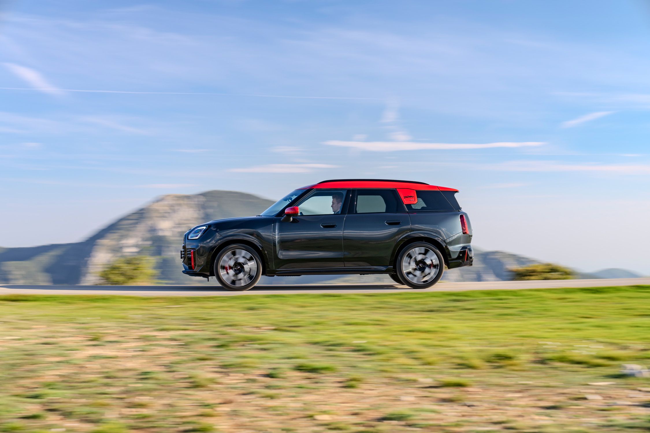 View Exterior Photos Of The 2025 Mini Countryman JCW