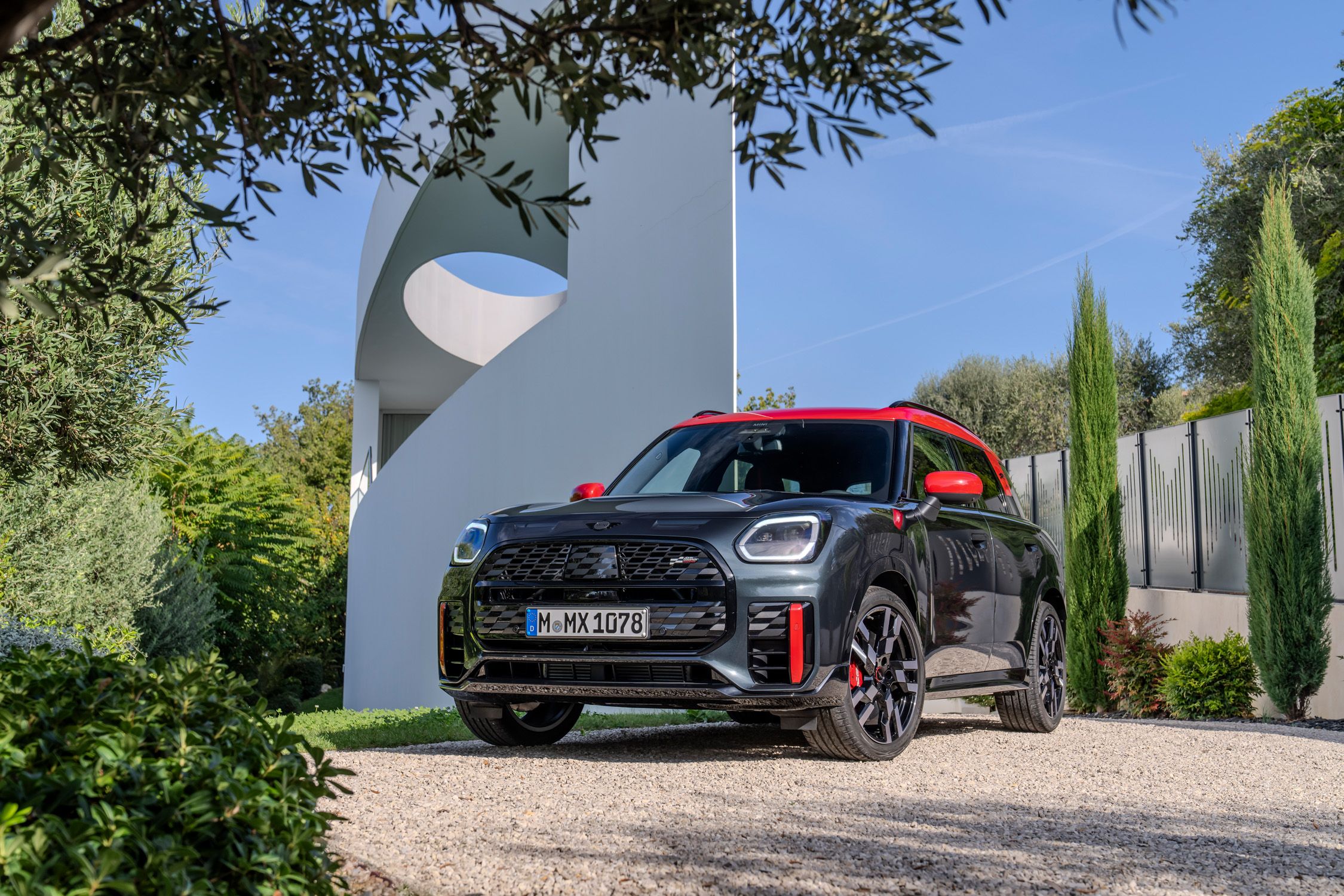 The 2025 Mini JCW Countryman Is Bigger and Faster, But No Prettier