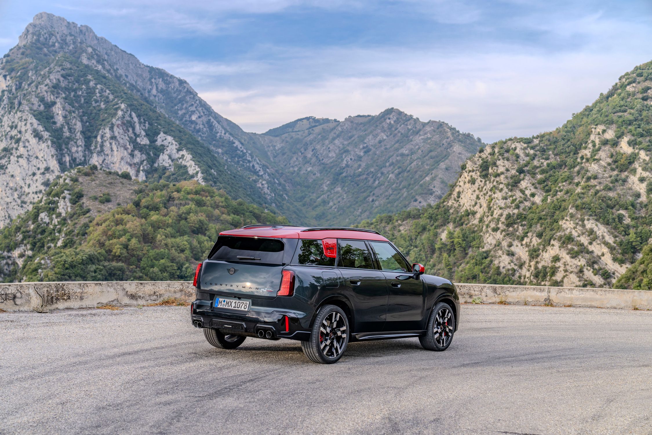 The 2025 Mini JCW Countryman Is Bigger and Faster, But No Prettier