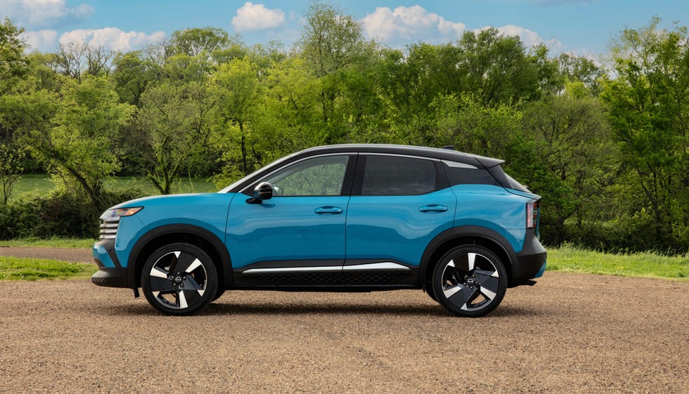 2025 nissan kicks