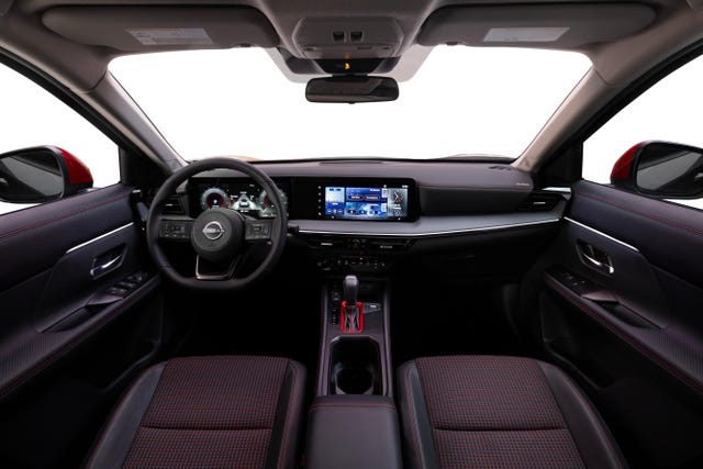 View Interior Photos of the 2025 Nissan Kicks